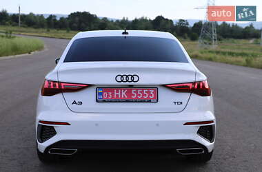 Седан Audi A3 2021 в 