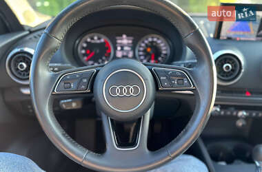Седан Audi A3 2017 в 