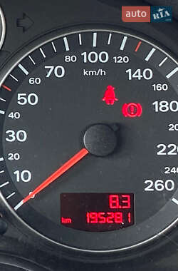 Хэтчбек Audi A3 2006 в 
