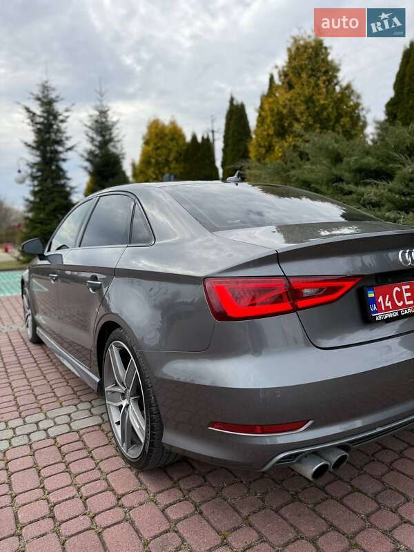 Седан Audi A3 2016 в Львове