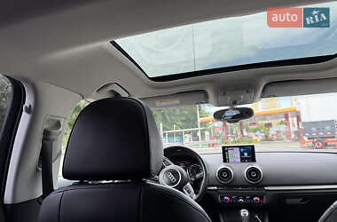 Седан Audi A3 2015 в 