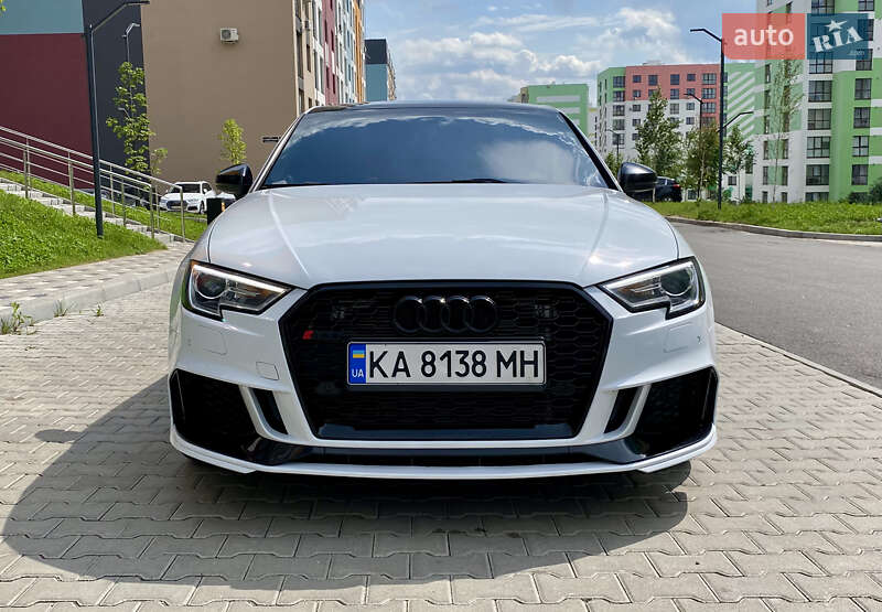 Седан Audi A3 2015 в Рівному