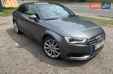 Седан Audi A3 2014 в Киеве