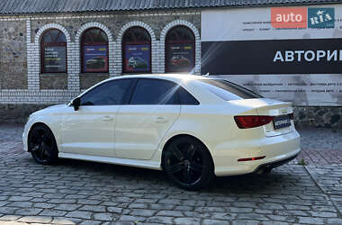 Седан Audi A3 2016 в 