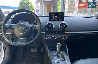 Седан Audi A3 2016 в 