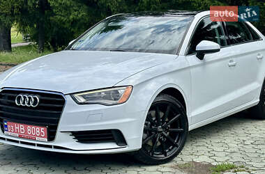Седан Audi A3 2015 в Дубно