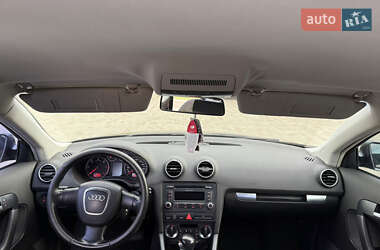 Хэтчбек Audi A3 2007 в 