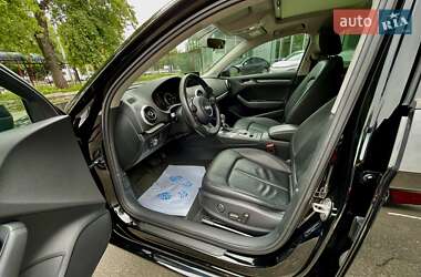 Седан Audi A3 2015 в 