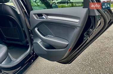 Седан Audi A3 2015 в 