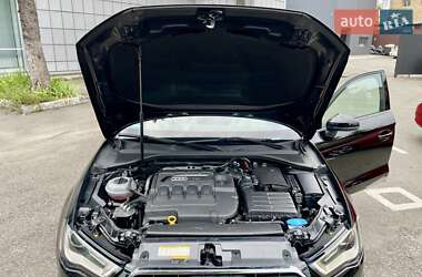 Седан Audi A3 2015 в 