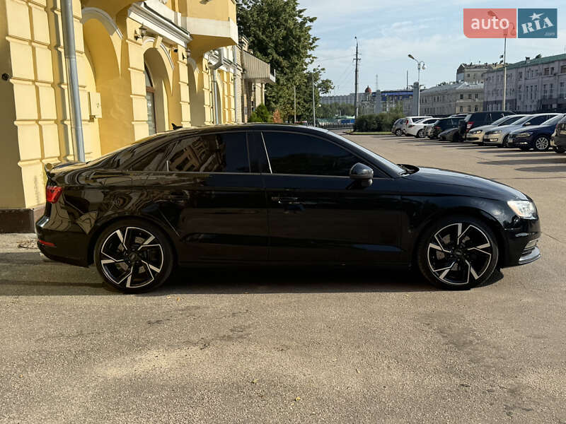 Седан Audi A3 2015 в Харькове