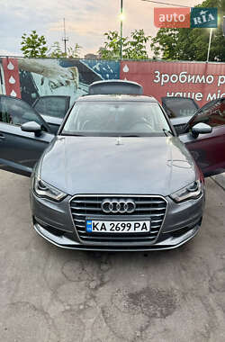 Седан Audi A3 2016 в 