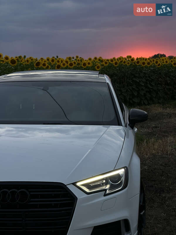 Седан Audi A3 2017 в Івано-Франківську фото 2 Седан Audi A3 2017 в Івано-Франківську