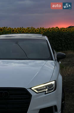 Седан Audi A3 2017 в 