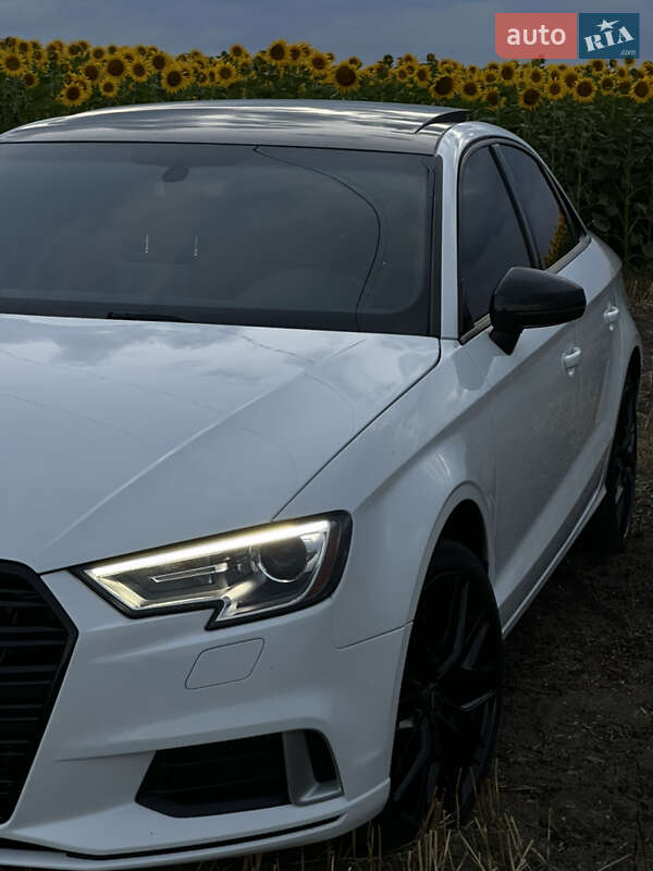 Седан Audi A3 2017 в Івано-Франківську фото 4 Седан Audi A3 2017 в Івано-Франківську