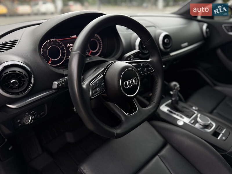 Седан Audi A3 2020 в Харькове