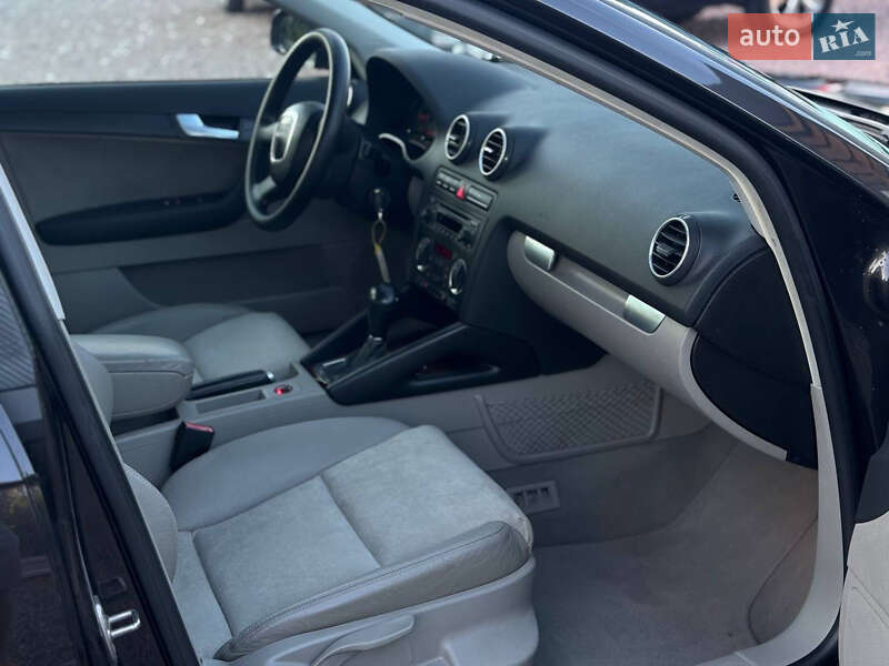 Хэтчбек Audi A3 2006 в Дрогобыче