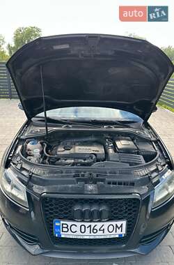 Хэтчбек Audi A3 2009 в 