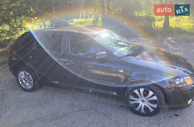 Хэтчбек Audi A3 2005 в 