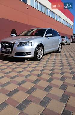 Хэтчбек Audi A3 2012 в 