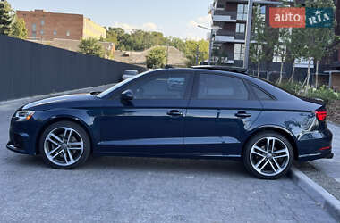 Седан Audi A3 2017 в 