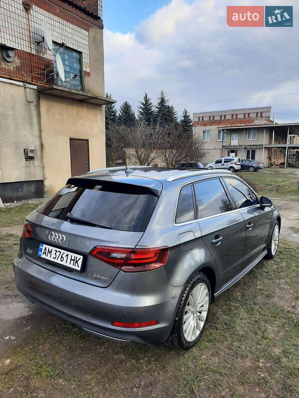 Хэтчбек Audi A3 2015 в Житомире фото 2 Хэтчбек Audi A3 2015 в Житомире