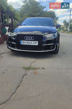 Седан Audi A3 2014 в Гадячі