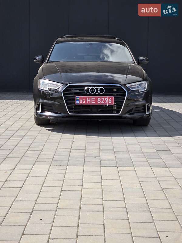 Седан Audi A3 2017 в Ковеле