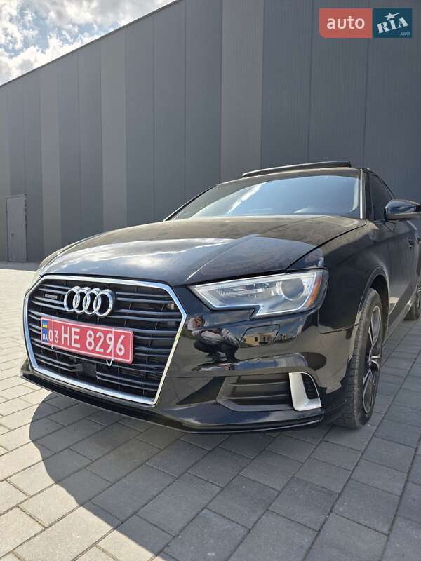 Седан Audi A3 2017 в Ковеле