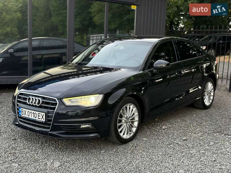 Седан Audi A3 2014 в Хмельницькому