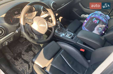 Седан Audi A3 2014 в 