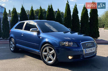 Хэтчбек Audi A3 2006 в 