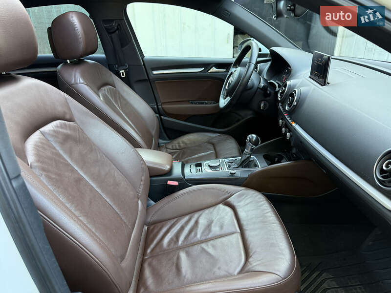 Седан Audi A3 2014 в Одессе