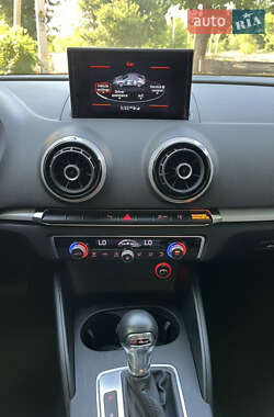 Седан Audi A3 2016 в 