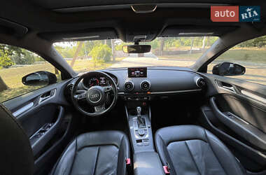 Седан Audi A3 2016 в 