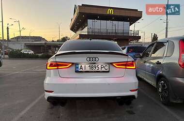 Седан Audi A3 2015 в 