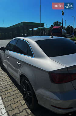 Седан Audi A3 2014 в 