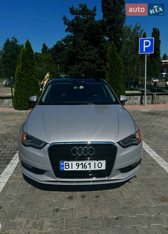 Седан Audi A3 2014 в Кременчуге