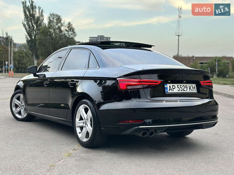 Седан Audi A3 2017 в Запорожье