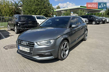 Седан Audi A3 2016 в 