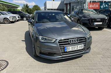 Седан Audi A3 2016 в 