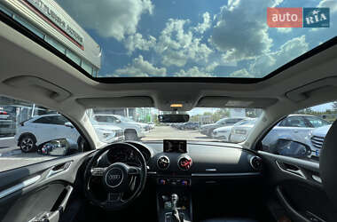 Седан Audi A3 2016 в 