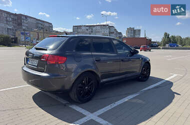 Хэтчбек Audi A3 2005 в 