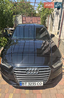Седан Audi A3 2015 в 