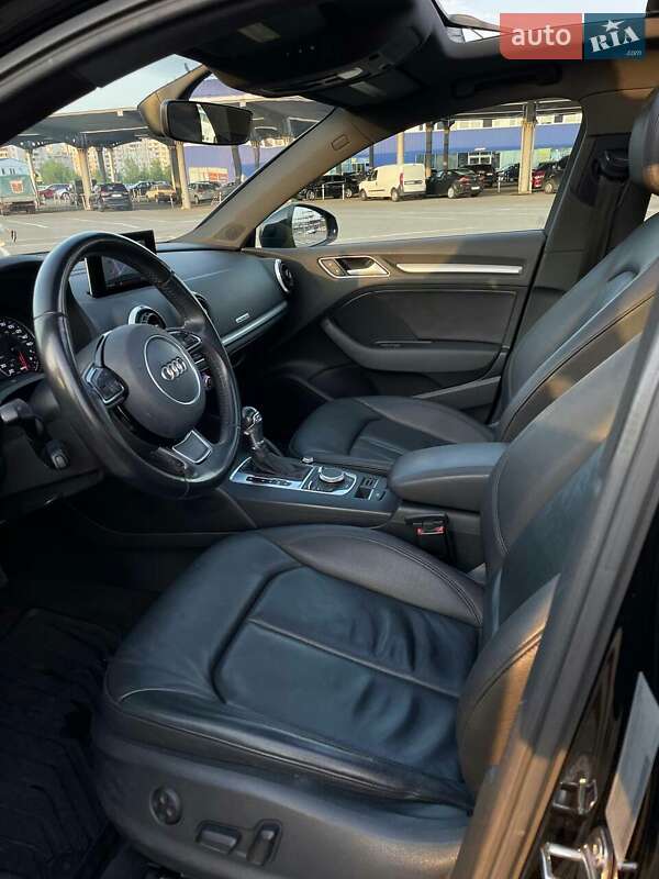 Седан Audi A3 2015 в Тернополе