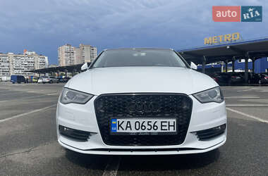 Седан Audi A3 2016 в 
