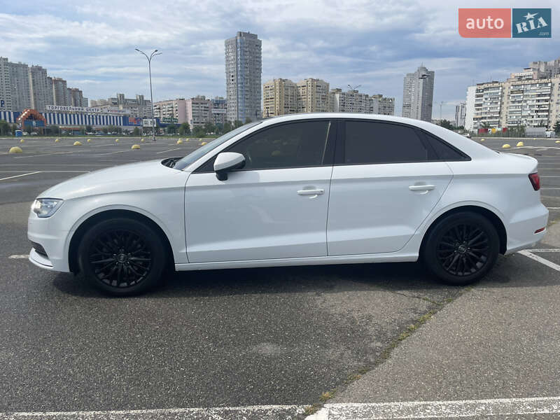 Седан Audi A3 2016 в Киеве фото 7 Седан Audi A3 2016 в Киеве