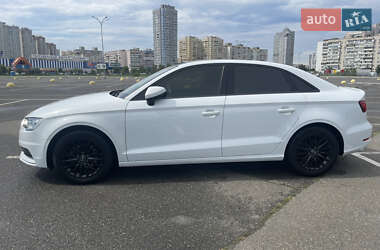 Седан Audi A3 2016 в 
