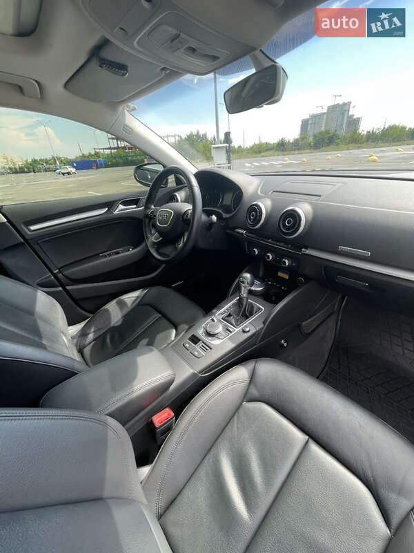 Седан Audi A3 2016 в Киеве фото 37 Седан Audi A3 2016 в Киеве