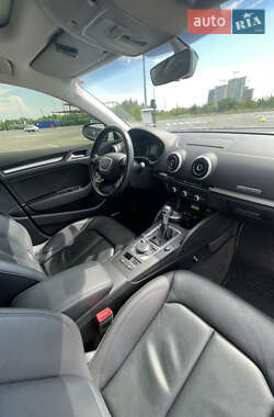 Седан Audi A3 2016 в 